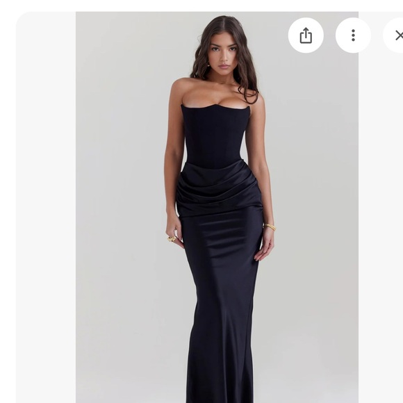 Sophisticated Black Strapless Maxi Dress - Picture 1 of 1